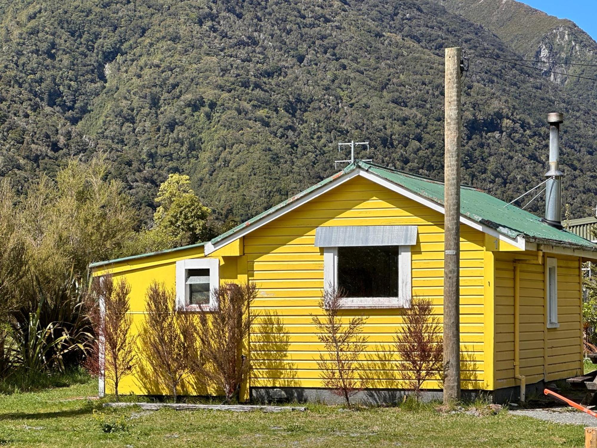 Вілла Rustic, Basic Cosy Alpine Hut, In The Middle Of The Mountains Otira Екстер'єр фото
